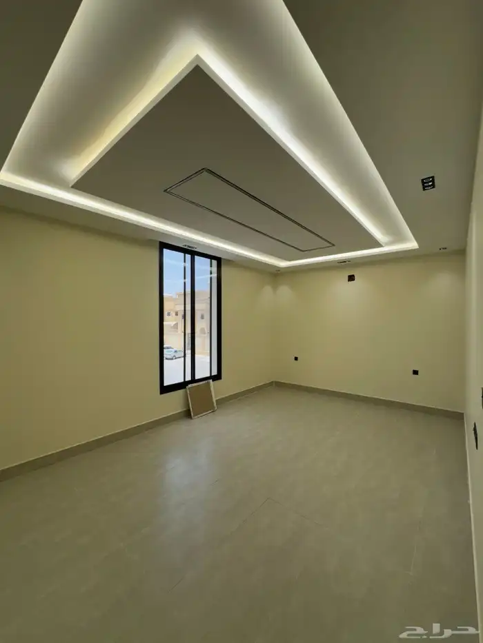 فيلا فاخرة للبيع حي القدس 360م   دورين   3.8م 5