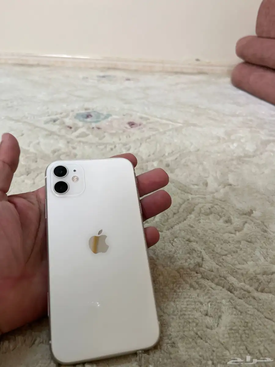 أيفون 11 بلمعة الجديد 0