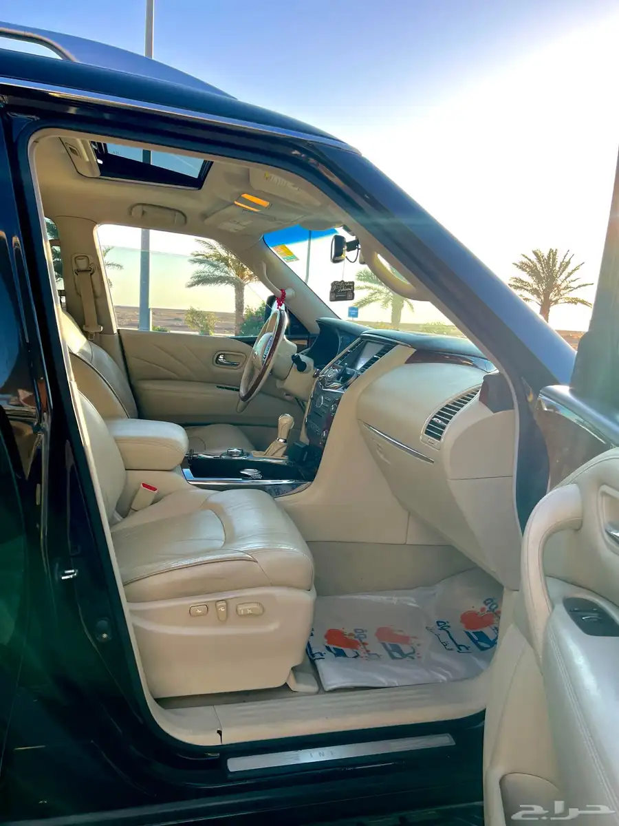 انفنيتي QX80 بحالة الوكالة ممشى قليل 6