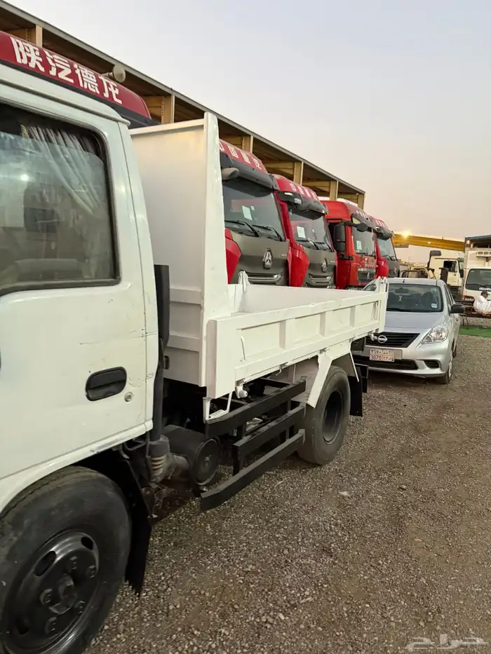 دينا NKR 2000 قلاب 3