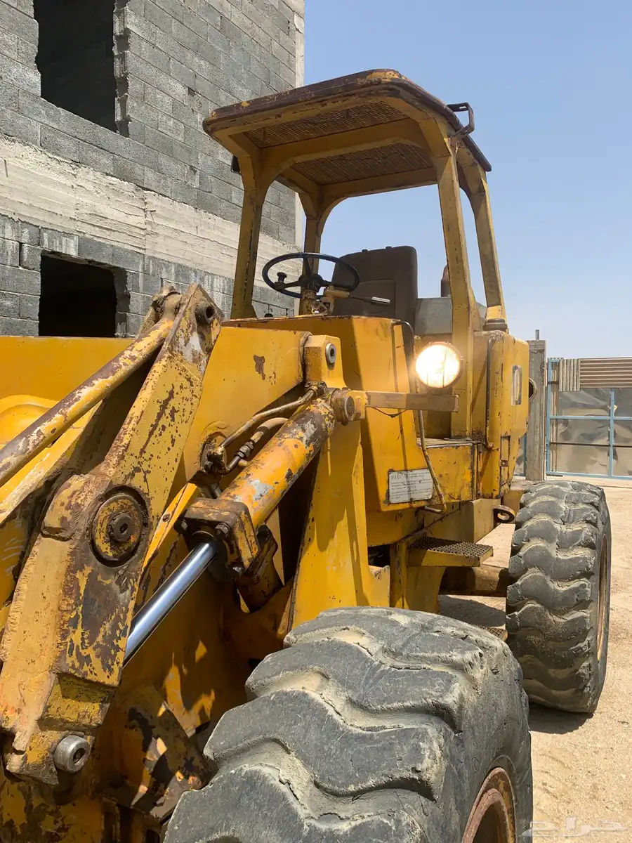شيول 930 C كاتربلر الزاهد 32