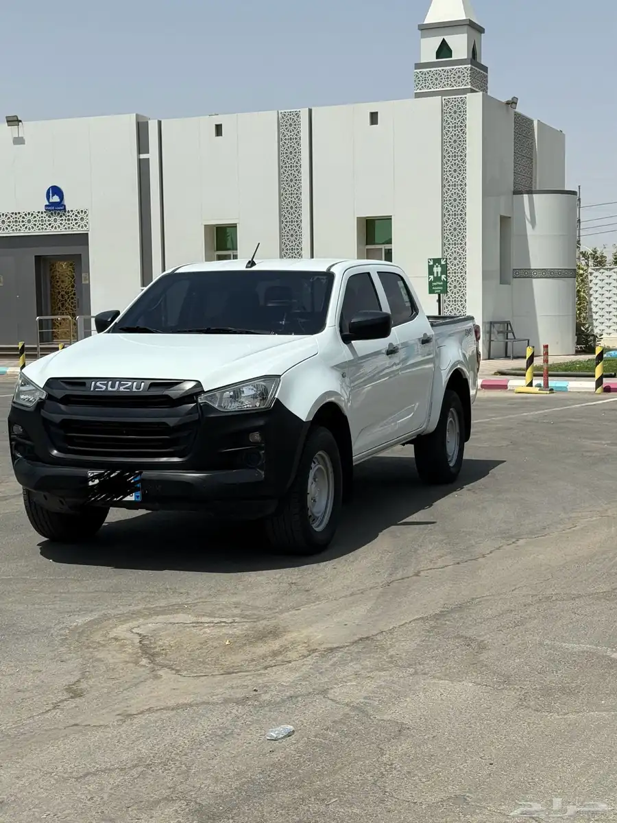 ايسوزو ديماكس 2023 0