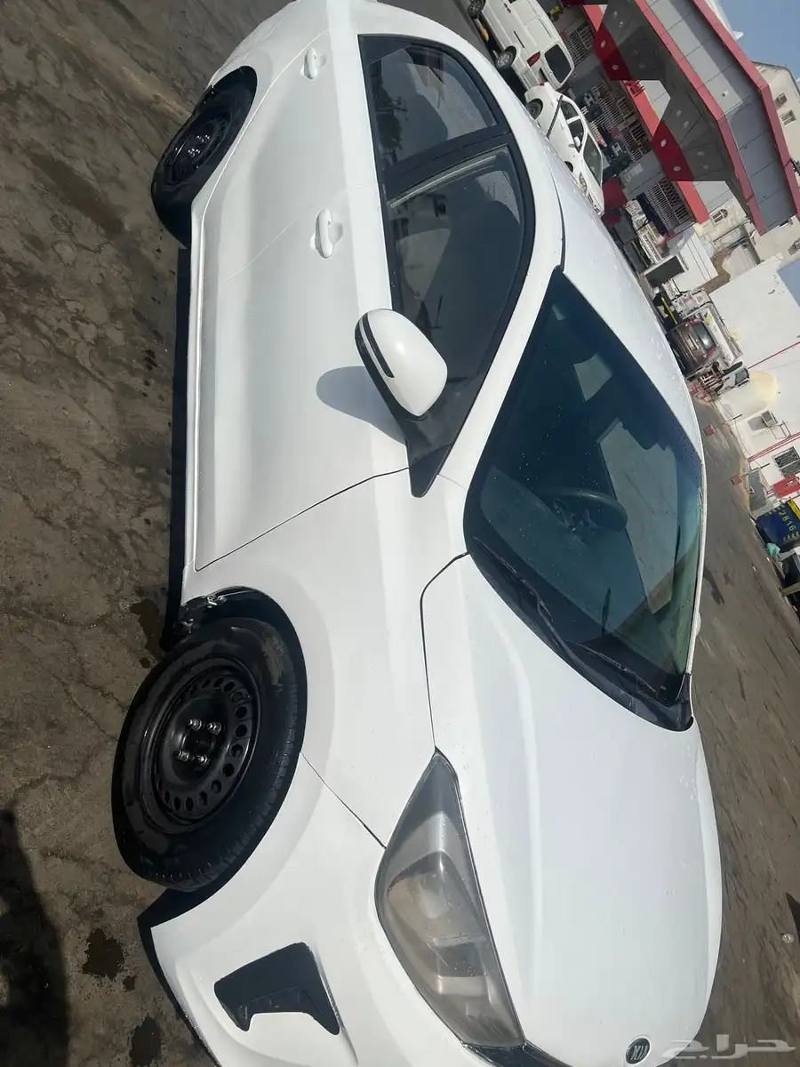 كيا بيجاس 3