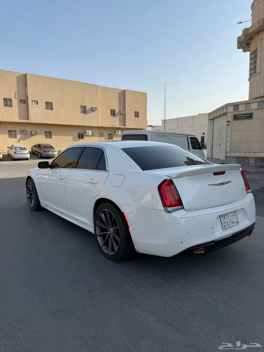 كرايزلر C300 2014 5
