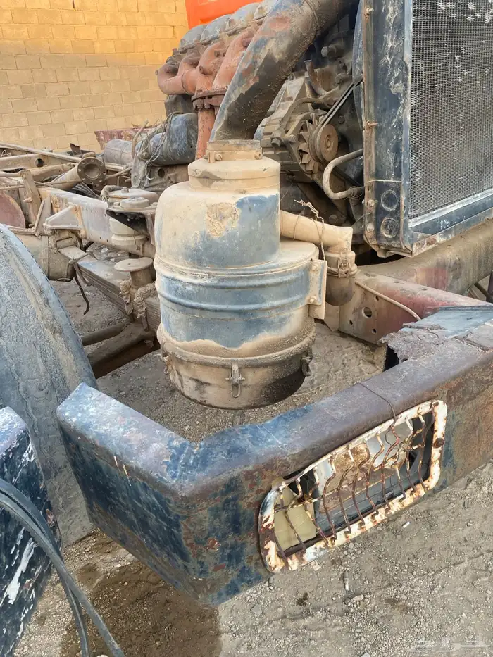 متوفر قطع غيار مان 1