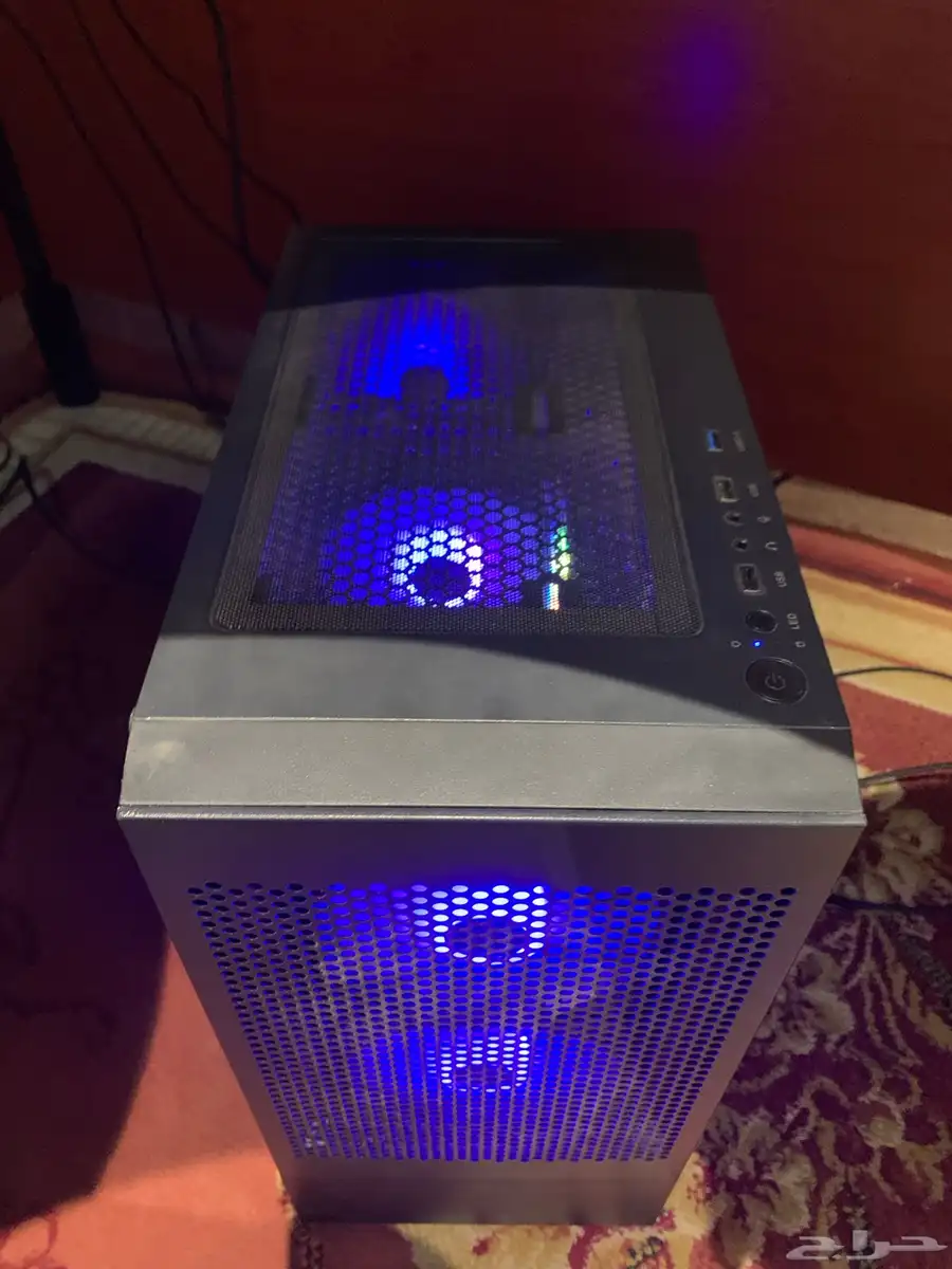RTX 4060 شبه جديد PC بي سي قيمنق 1