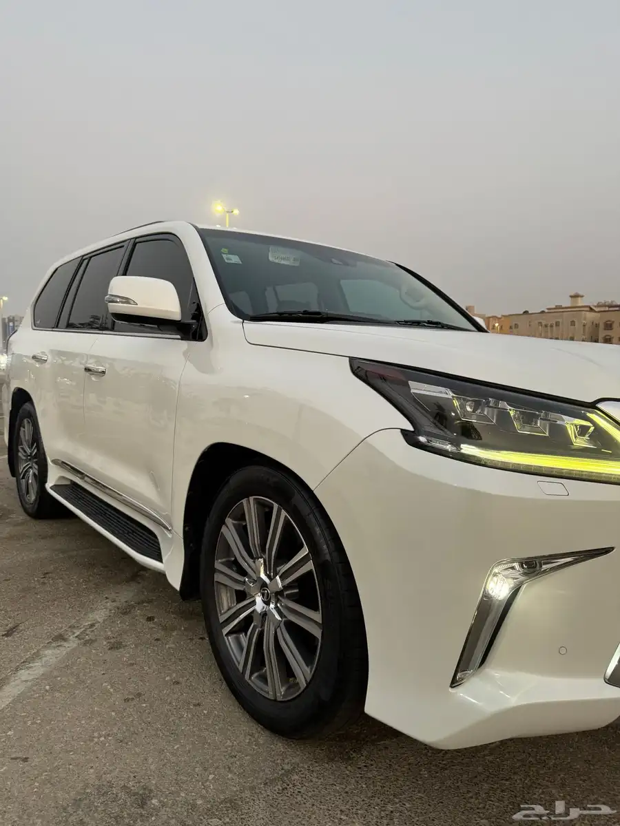 جيب لكزس LX.570 2016سعودي قمه بنضافهDD 15