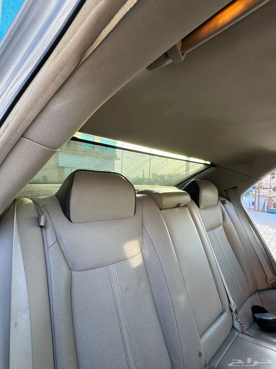 كرايسلر c300 v8 14