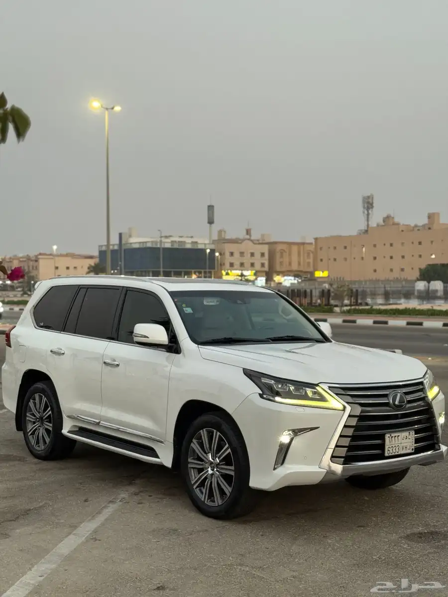 جيب لكزس LX.570 2016سعودي قمه بنضافهDD 6