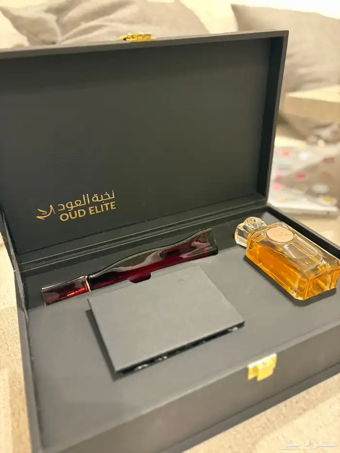 طقم هدية نخبة العود 2