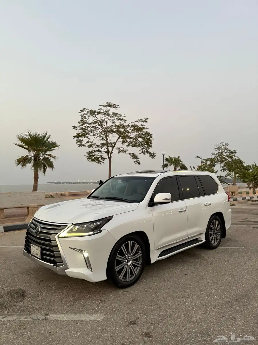 جيب لكزس LX.570 2016سعودي قمه بنضافهDD 10