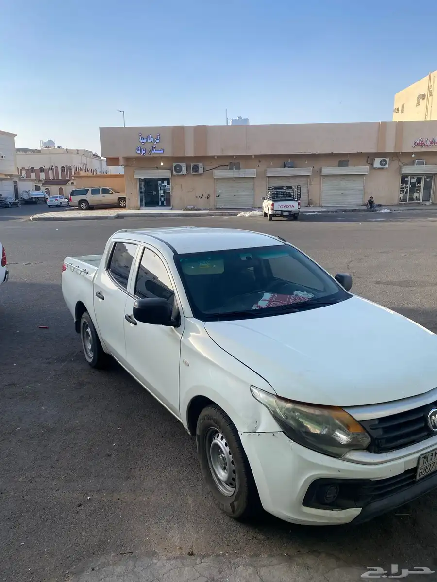وينت ديزل من شركت دوج نفس المستبيشي الفرق الشعار فقط 2