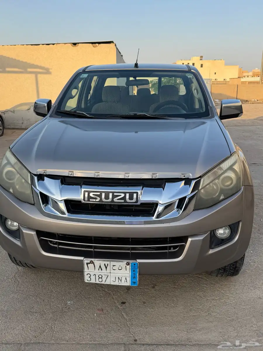 للبيع زيسو م 2013 7
