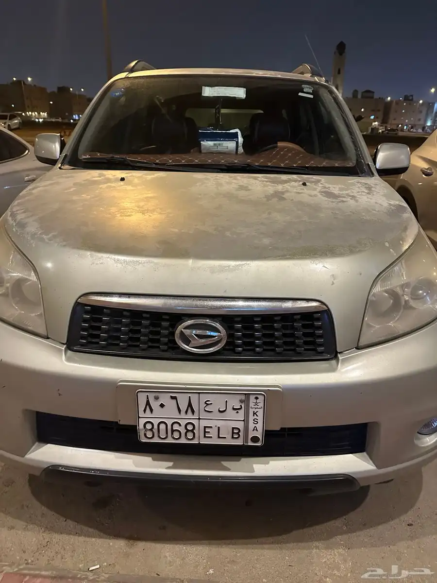 ديهاتسو تيروس جيب الطويله موديل 2012 ذهبي 0