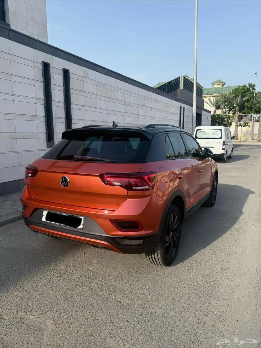 black style T-roc تي روك index