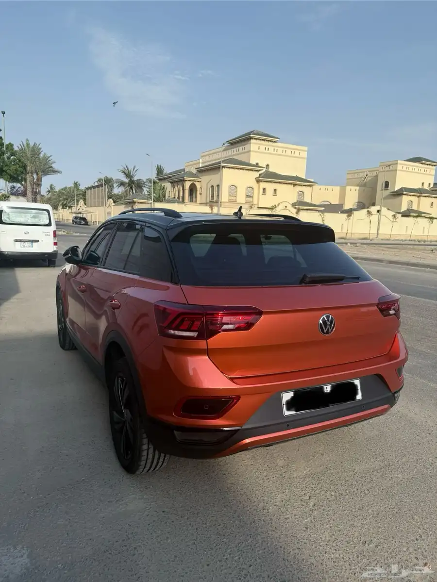 black style T-roc تي روك index