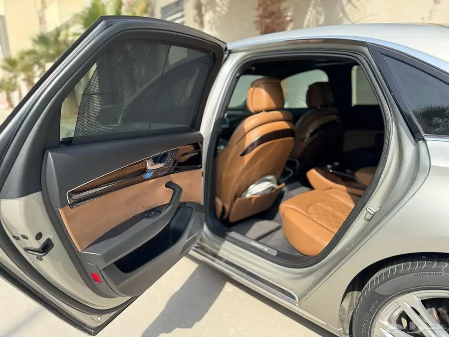 A8 L - 2016 ممشى 145 الف 8