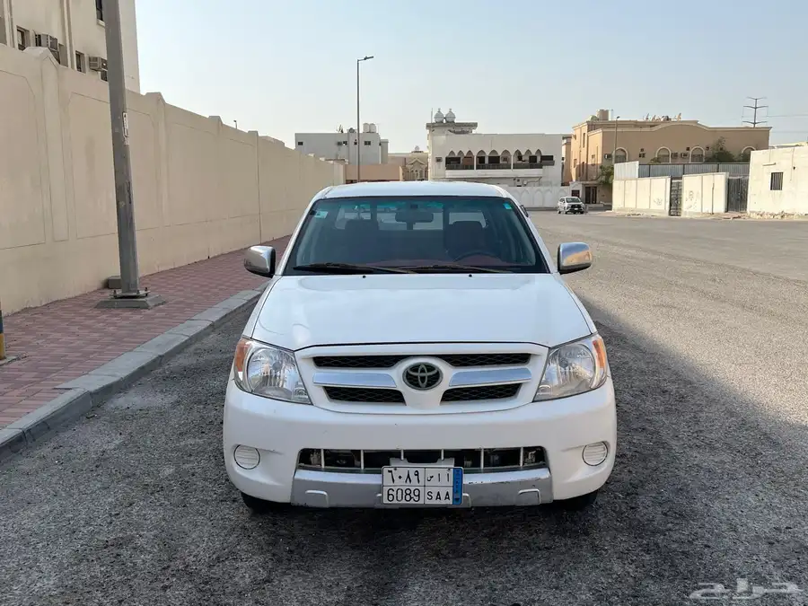 هايلوكس GLX 0
