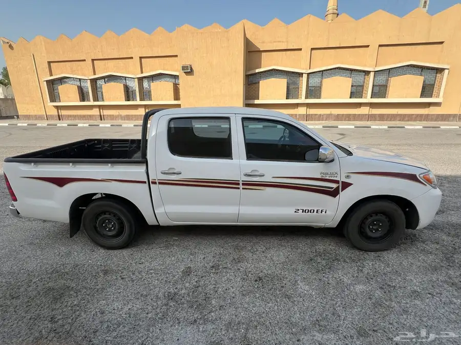 هايلوكس GLX 2