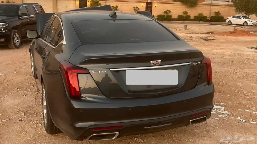 كاديلاك CT5 2022 1