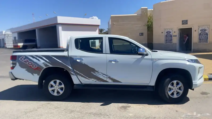مستوبيشي L200 2023 0