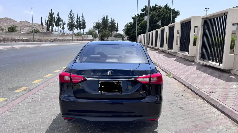 ام جي 360 1