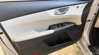 سيراتو 2024 1600cc استاندر 17