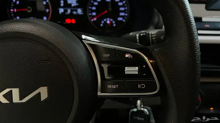 سيراتو 2024 1600cc استاندر 8