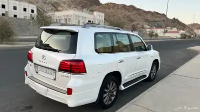 جيب لكزس LX570 11