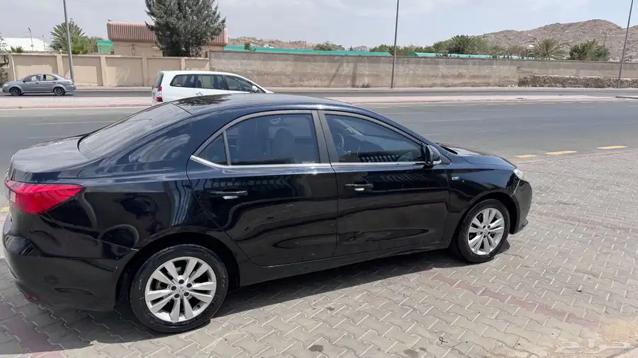 ام جي 360 3