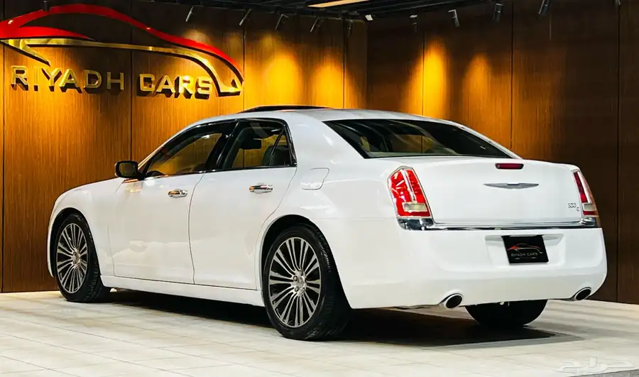 كليزلر 2014 C300 V6 فل كامل (( بحاله ممتازه )) 3