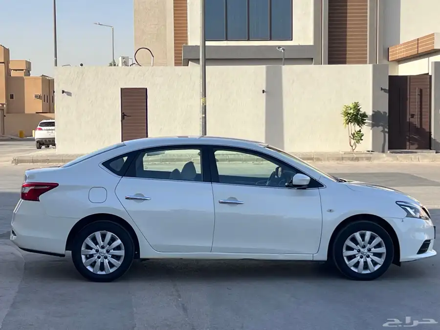 نيسان سنترا 2021 نظيفة 7
