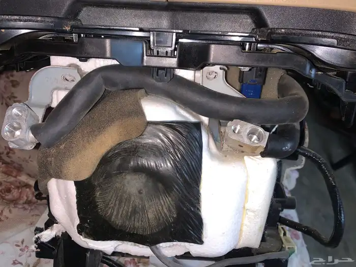 ثلجه ودكايه صالون لاندكروزر 2024 2