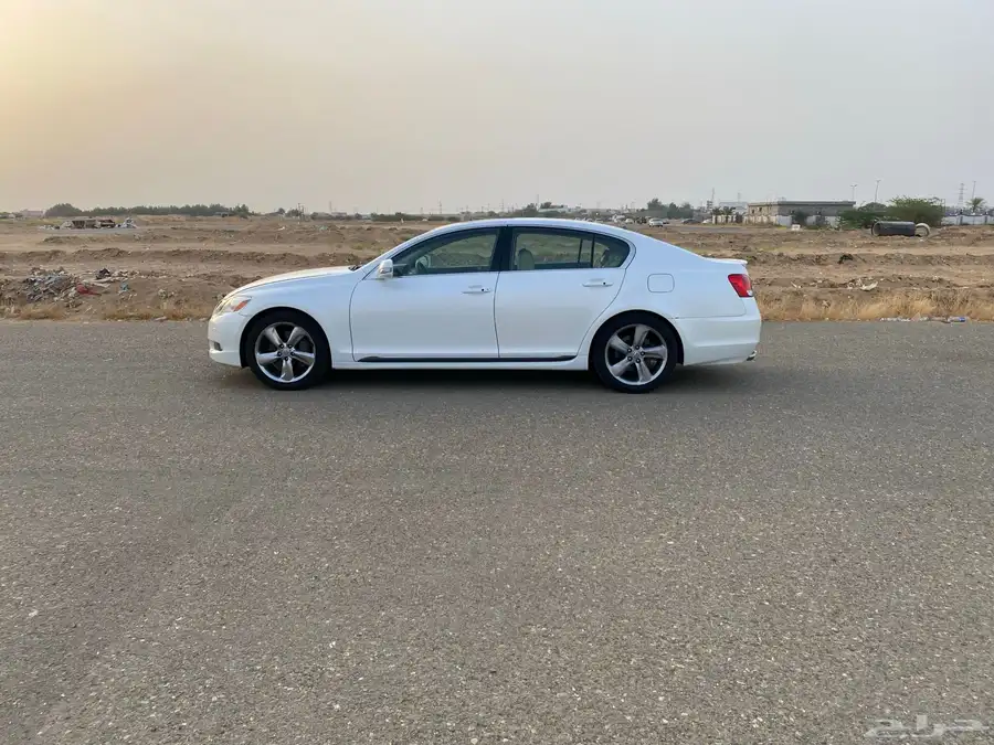 لكزس gs460 للبيع المستعجل 2