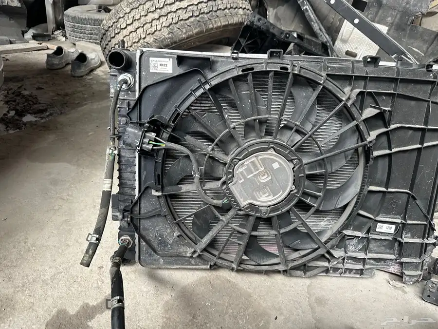 قطع غيار جينيسيس gv80 gv70 g80 51