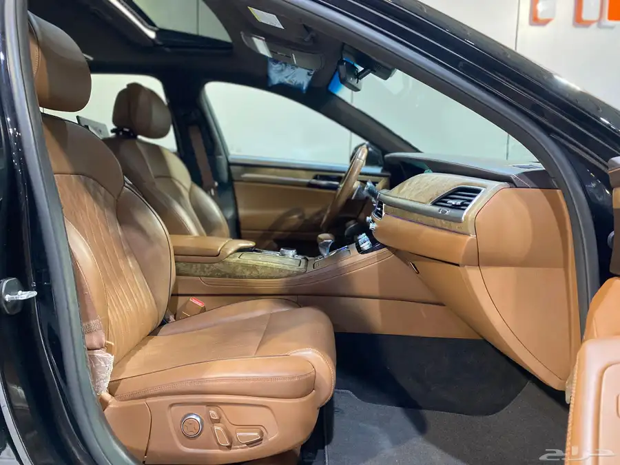 جنسيس G90 2022 ( أعلى فئة ) بحالة الوكاالة 14