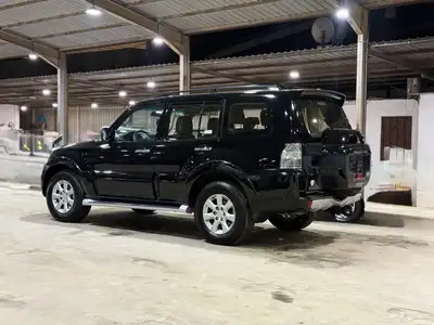 ميتسوبيشي باجيرو 2019 فل كامل ممشي قليل 11