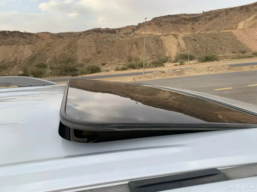 للبيع جيب لكزس سبورت فل كامل دي دي عبدالطيف جميل 7