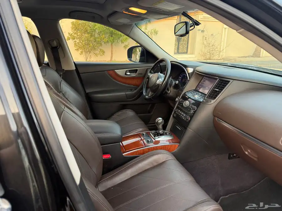 إنفنيتي QX70 6