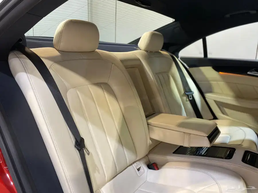 مرسيدس CLS400 2015 بحالة نظيفة 18