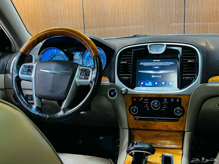 كليزلر 2014 C300 V6 فل كامل (( بحاله ممتازه )) 10