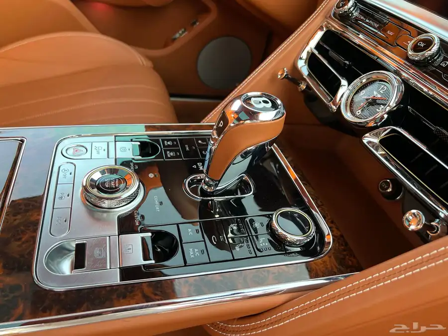 BENTLEY CONTINENTAL FLYING SPUR 2022 19