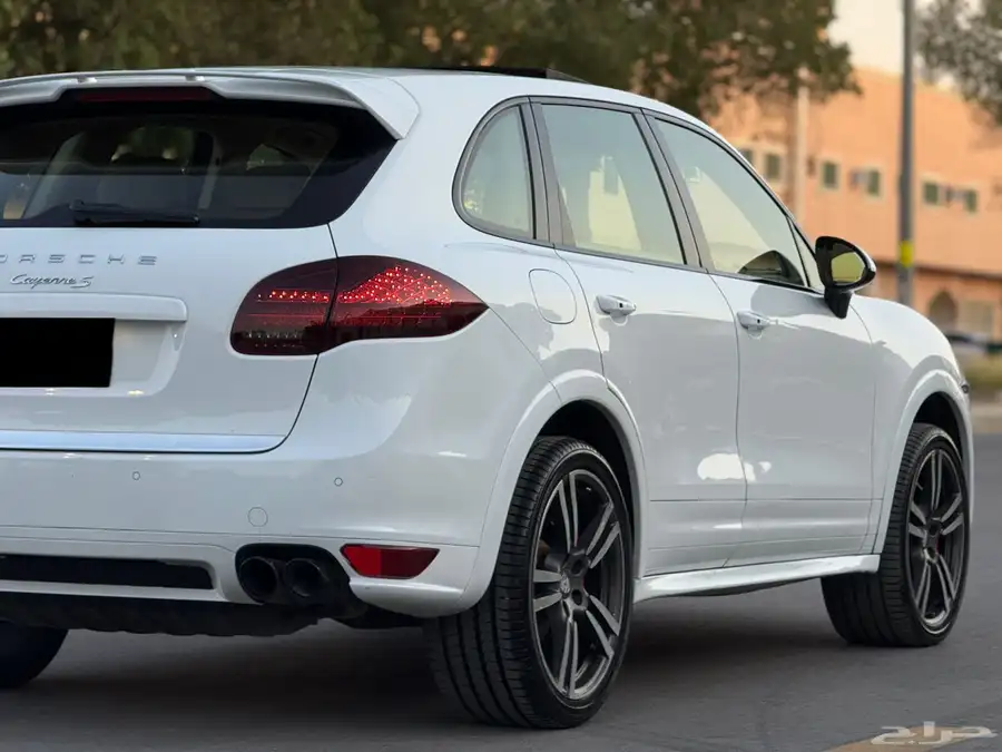 بورش كايين 2012 V8 تنفس طبيعي 4
