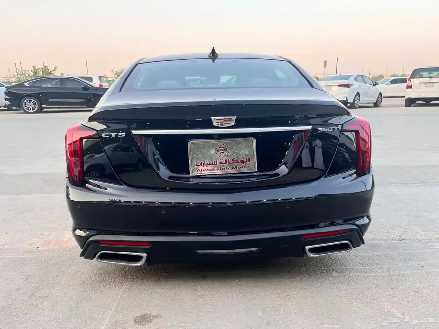 كاديلاك CT5 موديل 2022 4