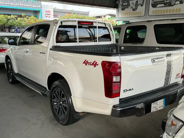 ايسوزو ديماكس GT 2020 5