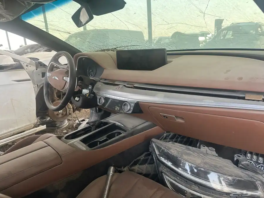 قطع غيار جينيسيس gv80 gv70 g80 27