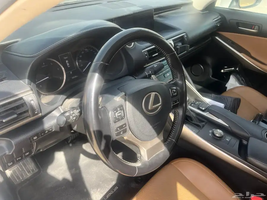 Lexus IS350 2018 79k km 5