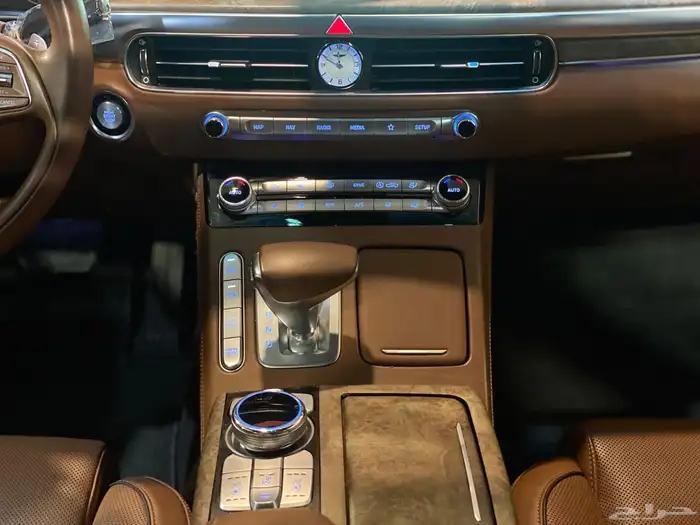 جنسيس G90 2022 ( أعلى فئة ) بحالة الوكاالة 22