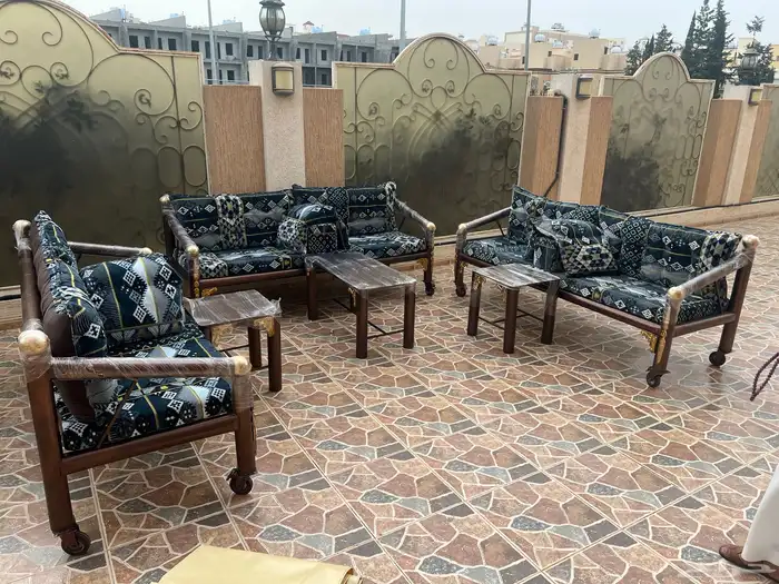كراسي حديد 5