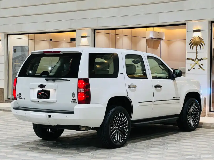 تاهو 2008 LTZ بحاله ممتازه 5